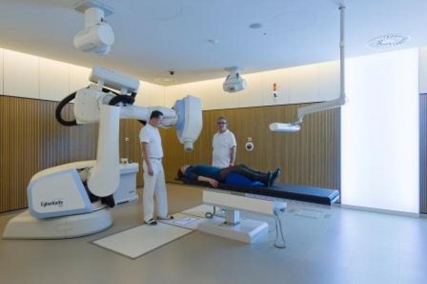 Mit Dem CyberKnife Den Kampf Gegen Krebs Gewinnen | Management-Krankenhaus