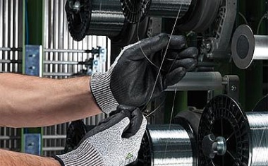 Schutzhandschuh der Schnittschutzstufe 5 / einzigartige Bewegungsfreiheit bei hohem Schnittschutz - HyFlex® 11-435