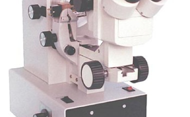 Mikroschmiede de Fonbrune zur Herstellung von Glas-Nadeln, -Skalpellen, -Pipetten, -Haken