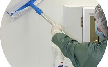 Klerwipe sterile Moppwischtücher & Klercide Mopphalter