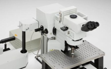 Photodetektor für höhere Empfindlichkeit der Multiphotonen-Fluoreszenzmikroskopie