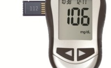 Accu-Chek Aviva jetzt mit neuer Dauercodierung und 1-Klick-Stechhilfe