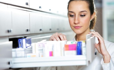 Herausforderung Medikation bedarf Transparenz und Sicherheit