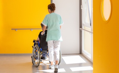 Wandfarbe für gesundheitssensible Räume