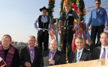 Marienhospital Osnabrück feiert Fertigstellung des Rohbaus