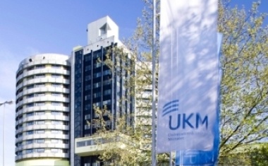 UKM-Jahresabschluss 2010: Schwarze Zahlen und mehr Vollzeit-Arbeitsplätze