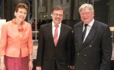 Prof. Thomas Efferth erhält CESAR-Preis für translationale Krebsforschung 2011