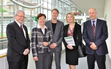 Schlaganfall: Gesundheitsministerin Taubert eröffnet Telemedizin-Netzwerk „SATELIT“