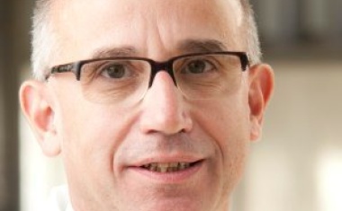 Prof. Dr. Hartmut Döhner erhält Preis der Wilhelm-Warner-Stiftung