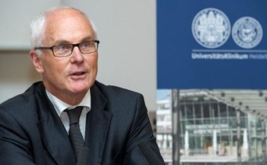 Prof. Dr. Guido Adler in sein Amt eingeführt