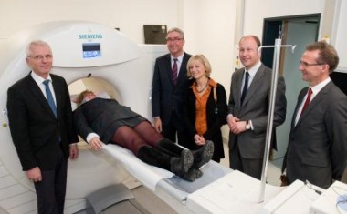 Klinikum Augsburg: Drei neue High-Tech-Geräte für die  Nuklearmedizin