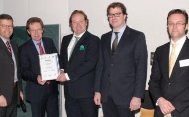 UKM Klinik für Orthopädie erhält das Zertifikat „EndoProthetikZentrum“