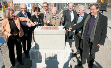 Grundstein für Dietmar-Hopp-Stoffwechselzentrum / Analysezentrum III gelegt