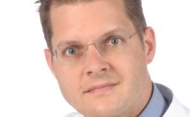 UKM gewinnt mit Dr. Nils Warneke einen Spezialisten für tiefe Hirnstimulation