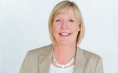 Ulrike Elsner als Vorstandsvorsitzende des VDEK wiedergewählt