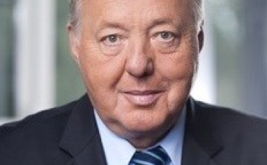 Die Deutsche Krebsgesellschaft ehrt Rolf Kreienberg