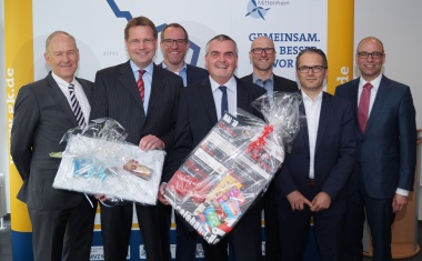 Ein Preisträger und eine HIV-Koryphäe werden zu Chefärzten ernannt