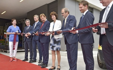 Uniklinikum Dresden weiht OP-Zentrum ein