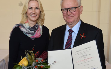 Bundesverdienstkreuz 1. Klasse für Prof. Klaus-Peter Schmitz