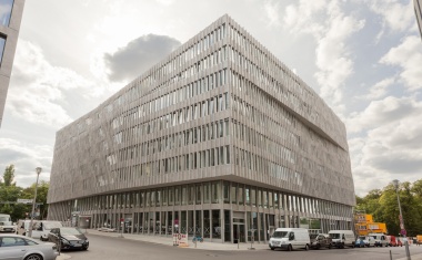 x-tention mit neuem Standort in Berlin