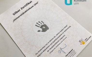 Silber-Zertifikat der Aktion Saubere Hände bestätigt hohe Qualitätsstandards in der Händehygiene