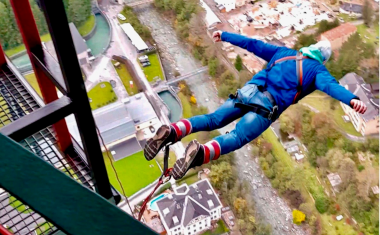 Bungee-Jumping für die Wissenschaft