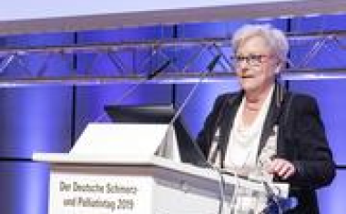 Ehrenpreis für DSL-Vizepräsidentin Birgitta Gibson