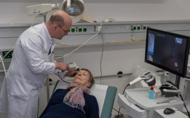 Lasermikroskop statt Skalpell