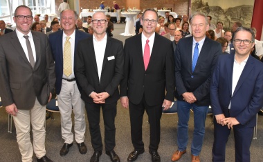 Chefarzt Dr. Claus Nill ist am Kemperhof gestartet und bereichert die Gefäßmedizin