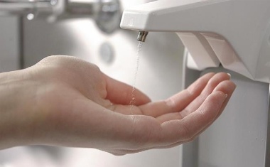 Studie: Arbeitsbelastung beeinflusst die Compliance zur Händehygiene