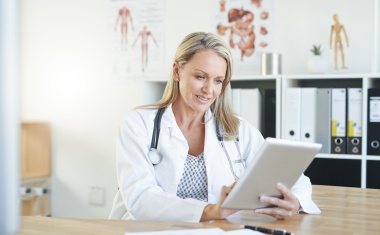 Digitales Wissensmanagement, um die Behandlungsqualität weiter zu steigern