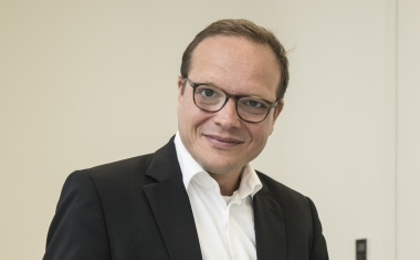 „In Deutschland haben wir bei der Digitalisierung heute Tag Null!“