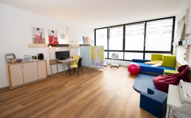 In einem neuen Kreißsaal startet die Studie Be-Up: Geburt aktiv