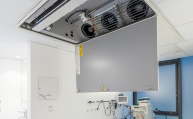 Sekundärluftkühlgerät mit thermischer Desinfektion