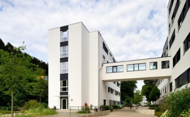 Kleine Operation oder großer Eingriff