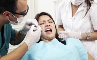 Mundspülungen könnten Corona-Übertragungsrisiko senken