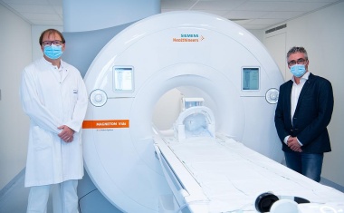 Klinikum Darmstadt nimmt neues 3.0-Tesla- MRT-Gerät in Betrieb