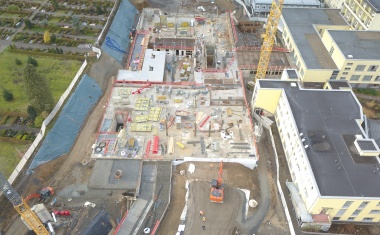 Bauarbeiten am neuen Notfall- und Intensivzentrum liegen im Zeit- und Kostenplan