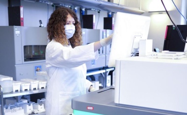 Start der Routinesequenzierungen des Coronavirus