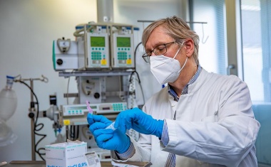 Erste europaweite Leitlinie zur stationären Behandlung von COVID-19-Erkrankten