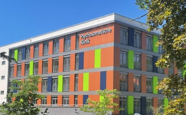 Rhön-Klinikum Campus Bad Neustadt eröffnet Neubau für Psychosomatische Rehabilitation