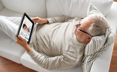 Mobile Helfer für Vorsorge und Therapie