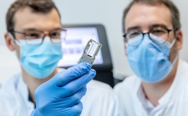 Prognose für Wirksamkeit von Leukämie -Therapie elf Monate früher möglich