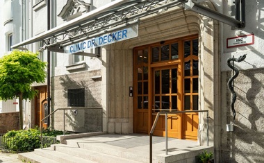 Die Clinic Dr. Decker zeigt: Sanitärlösungen können ästhetisch und funktional sein