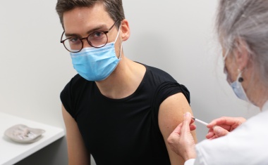Angebot einer Booster-Impfung
