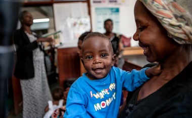 Siemens Healthineers und UNICEF starten Partnerschaft für Subsahara-Afrika
