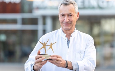 Black-Pearl-Award für Prof. Dr. Franz Schaefer