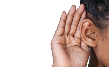 Schwerhörigkeit kann Risikofaktor für Demenz sein