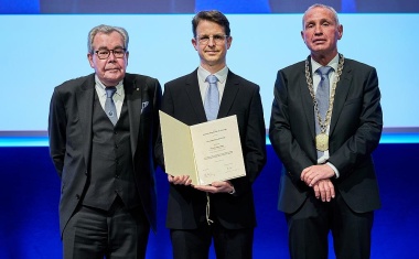 Bergmannsheil: Von-Langenbeck-Preis 2022 für Björn Behr