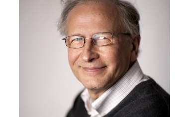 Professor Dr. Alain Fischer mit Ernst Jung-Medaille für Medizin ausgezeichnet